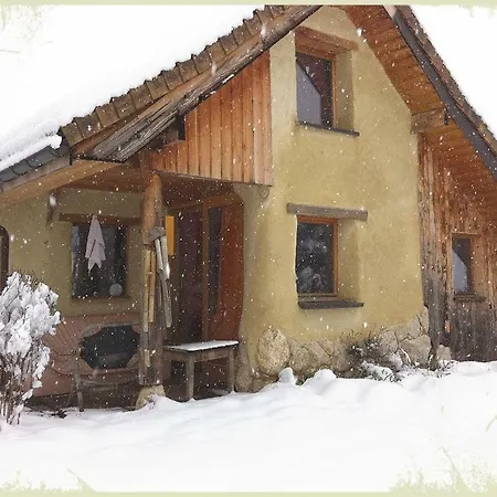 Terre Paille Chaux Feriehus *