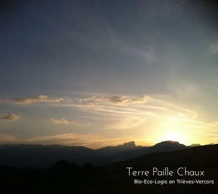 Terre Paille Chaux